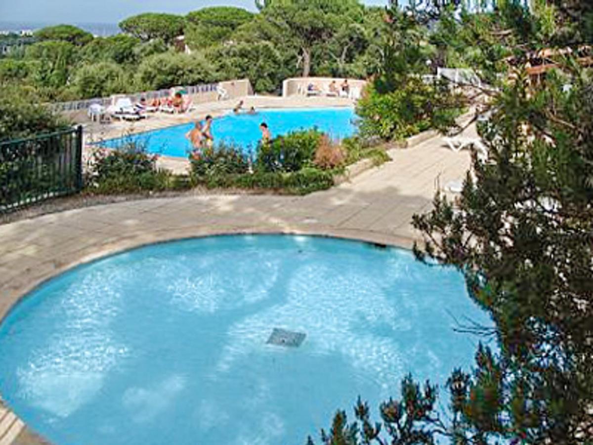 Maison d'une chambre avec vue sur la mer piscine partagee et jardin clos a Cogolin a 4 km de la plage Extérieur photo